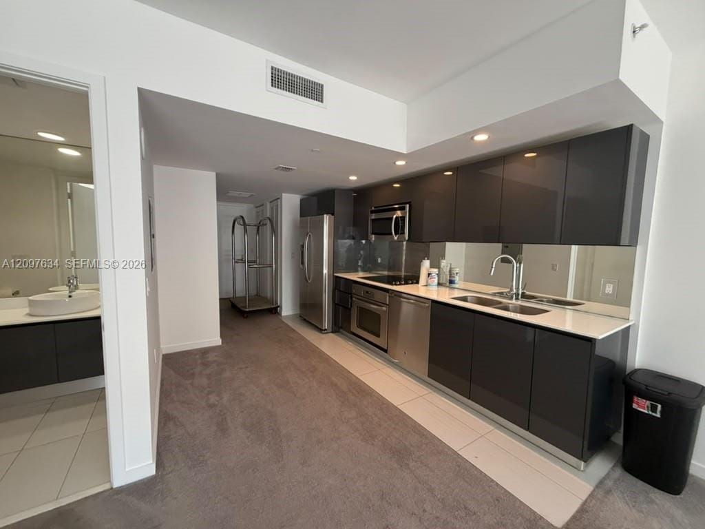 31 SE 6th Street 1103, Miami, FL 33131 photo 16