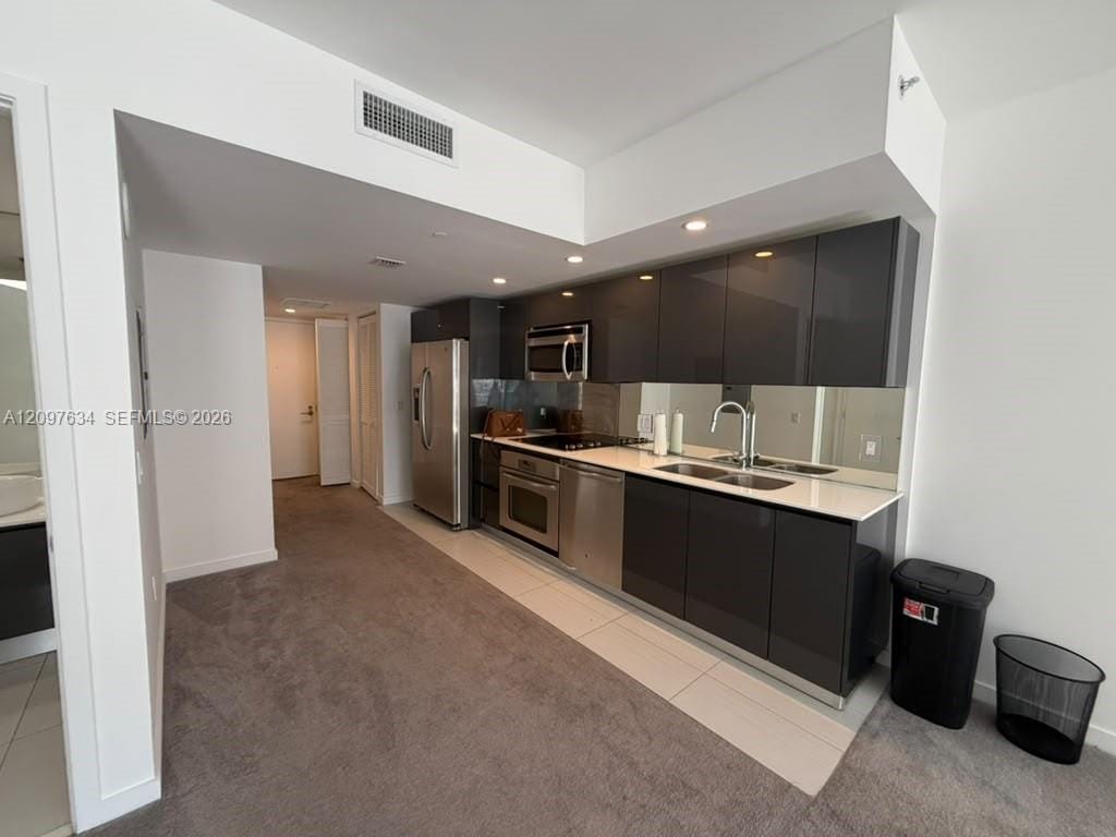 31 SE 6th Street 1103, Miami, FL 33131 photo 17
