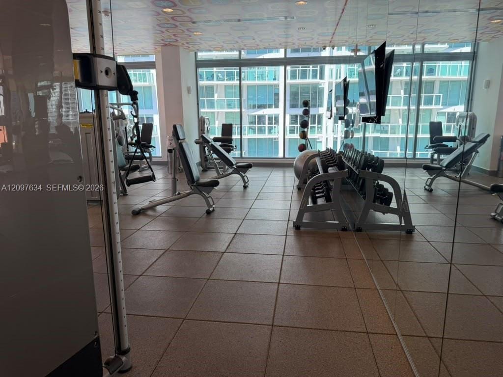 31 SE 6th Street 1103, Miami, FL 33131 photo 9