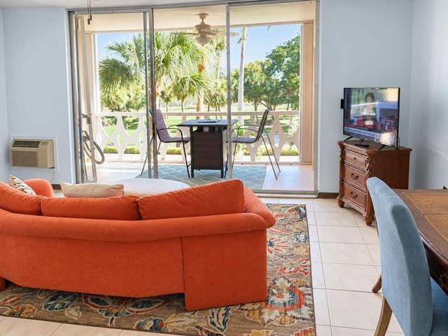 15 S Golfview Road 305, Lake Worth Beach, FL 33460