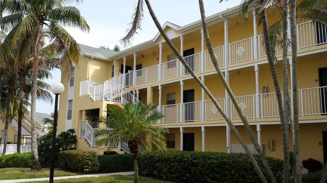 6339 LA COSTA Drive L, Boca Raton, FL 33433
