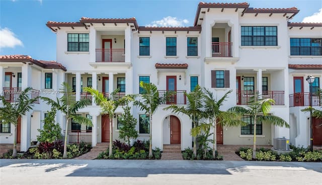11757 SW 13 Court 11757, Pembroke Pines, FL 33025