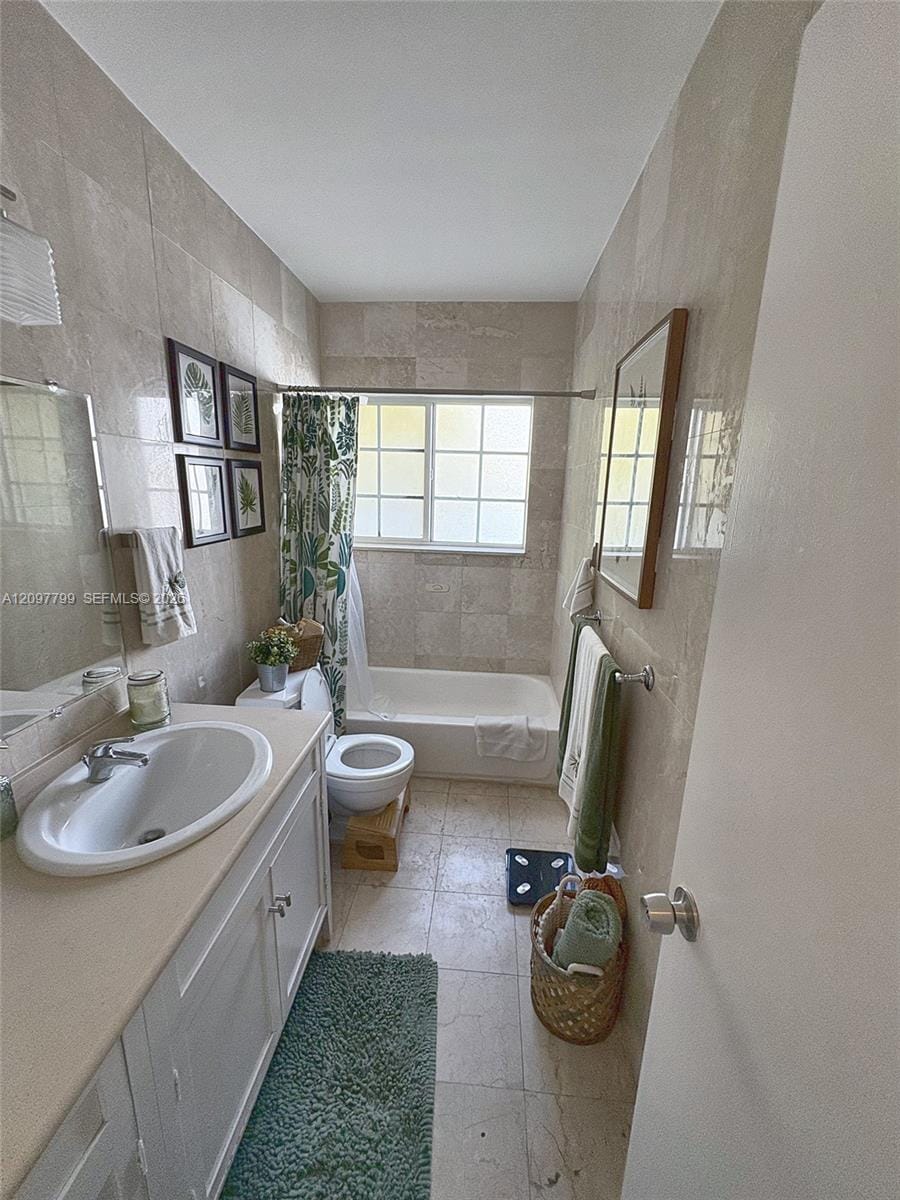 9280 Bay Harbor Terrace 25, Bay Harbor Islands, FL 33154 photo 15