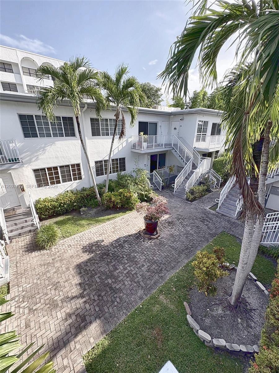 9280 Bay Harbor Terrace 25, Bay Harbor Islands, FL 33154 photo 19