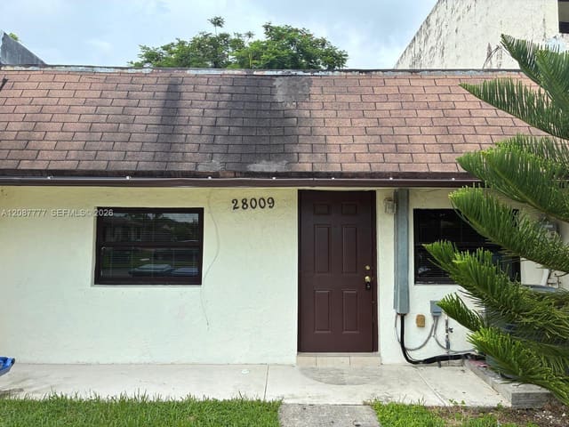 28009 SW 143rd Court, Homestead, FL 33033