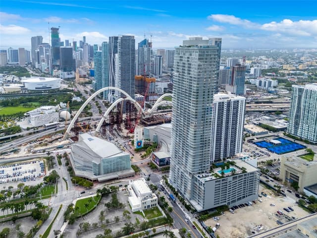 1400 Biscayne Boulevard 4105, Miami, FL 33132