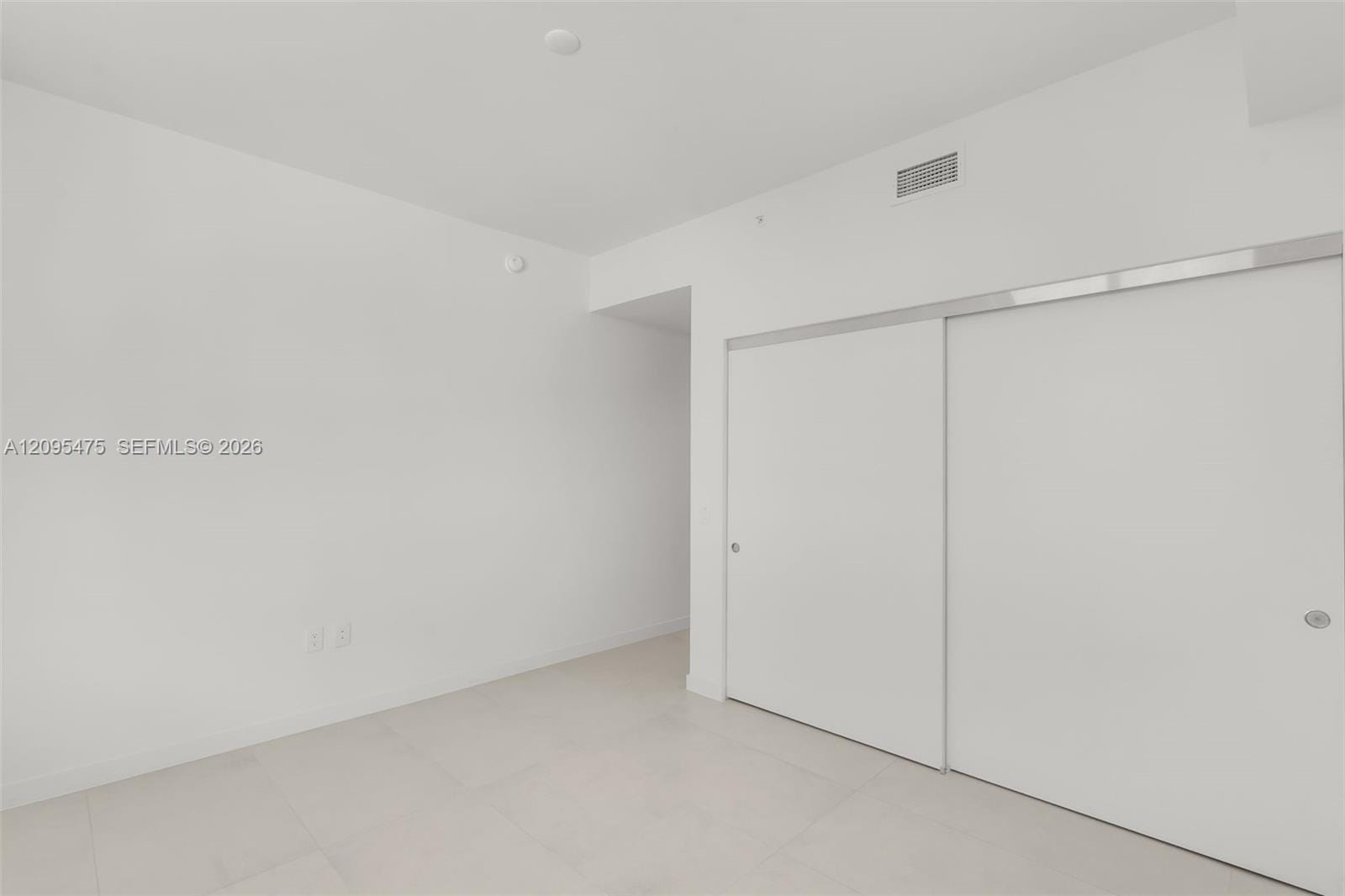 1400 Biscayne Boulevard 4105, Miami, FL 33132 photo 24