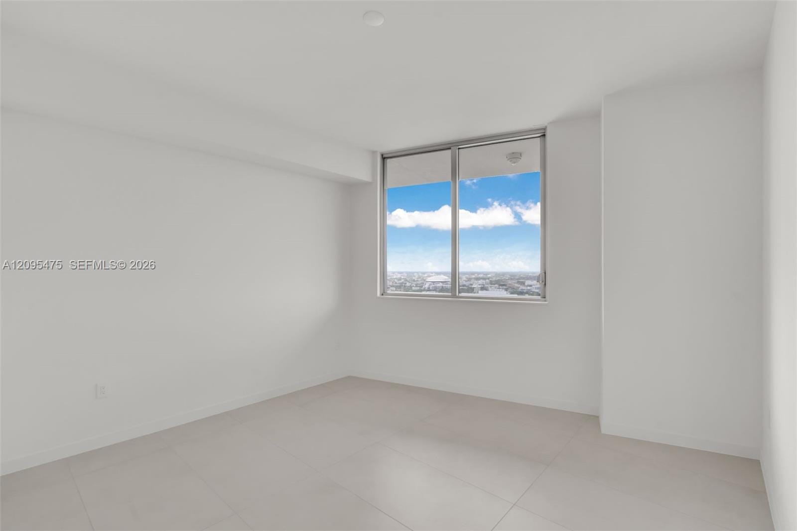 1400 Biscayne Boulevard 4105, Miami, FL 33132 photo 26