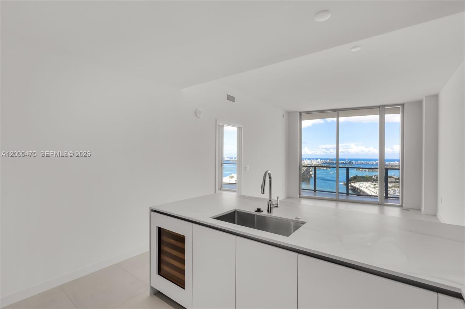 1400 Biscayne Boulevard 4105, Miami, FL 33132 photo 8
