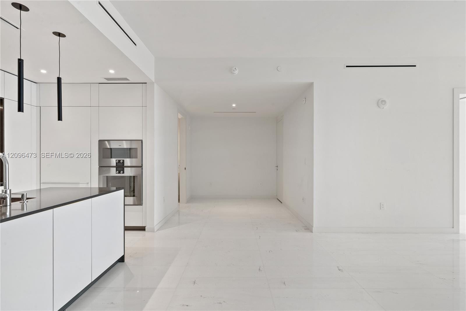 300 Biscayne Boulevard Way 3805W — photo 4