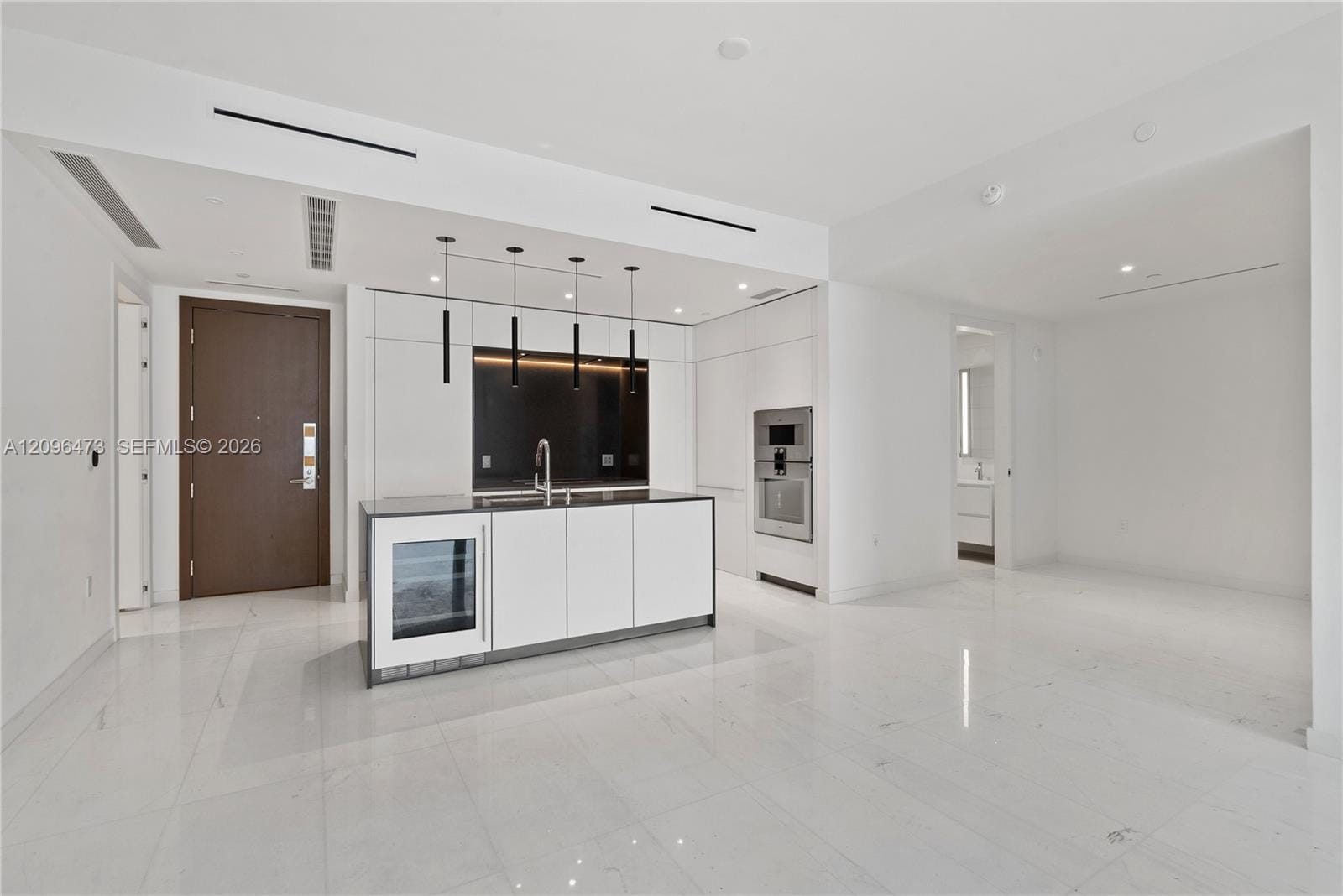 300 Biscayne Boulevard Way 3805W — photo 5