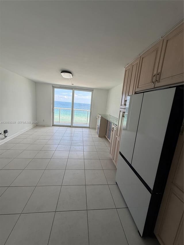 19201 Collins Avenue 711, Sunny Isles Beach, FL 33160