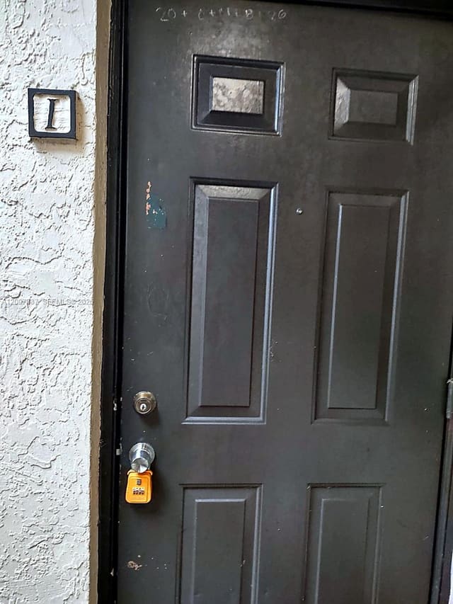 631 Cypress Lake Boulevard I17, Deerfield Beach, FL 33064