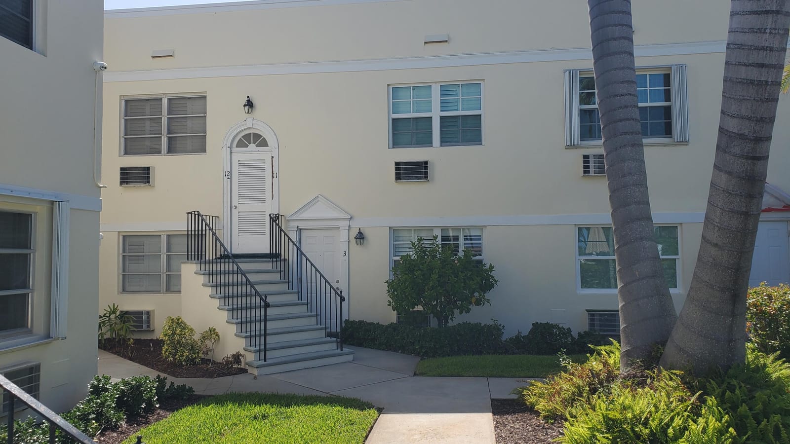 31 S Golfview Road, Lake Worth Beach, FL 33460 photo 2