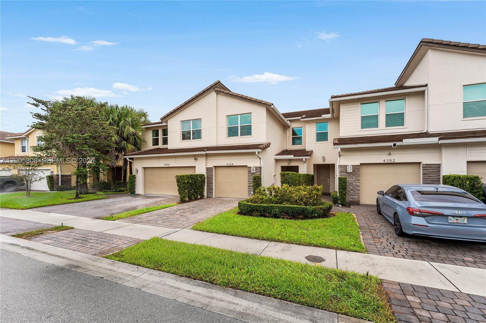 4354 Veleiros Avenue, Deerfield Beach, FL 33064 photo 5