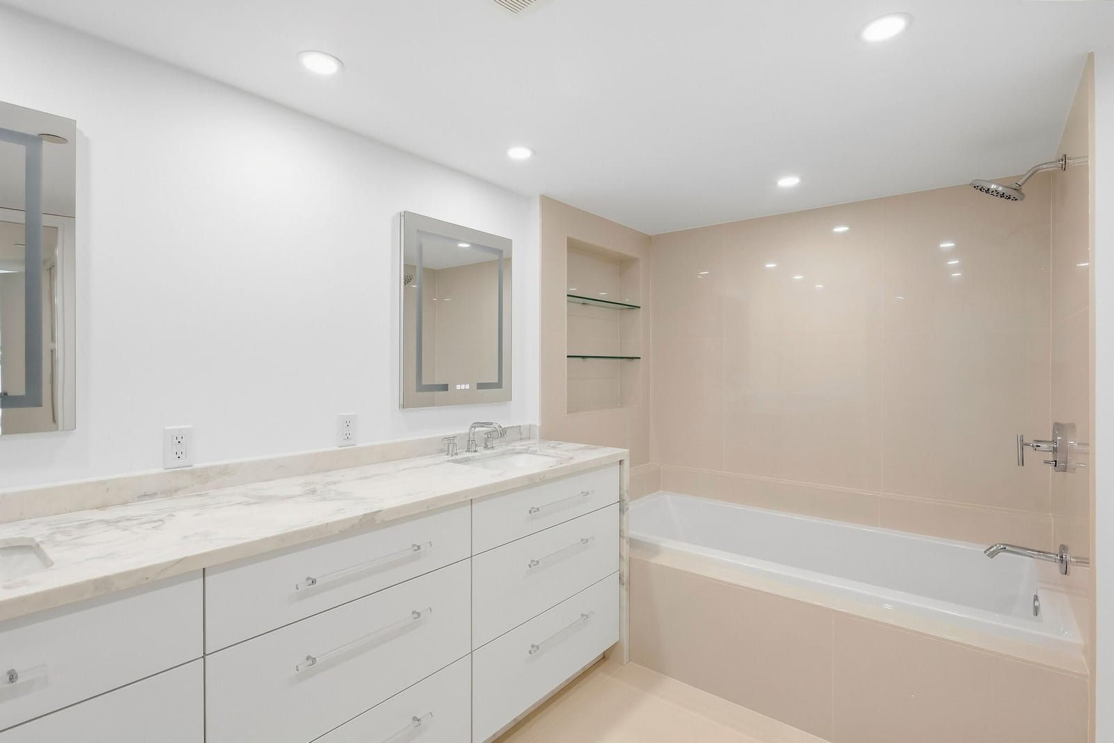 3210 S OCEAN Boulevard 504, Highland Beach, FL 33487 photo 25
