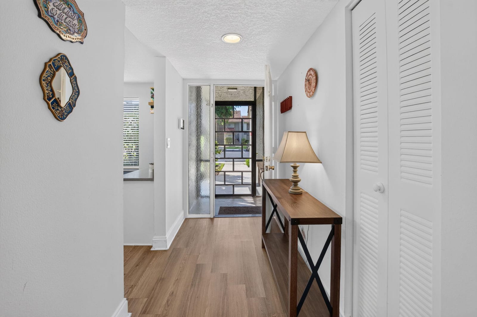5560 FAIRWAY PARK Drive 103 — photo 4