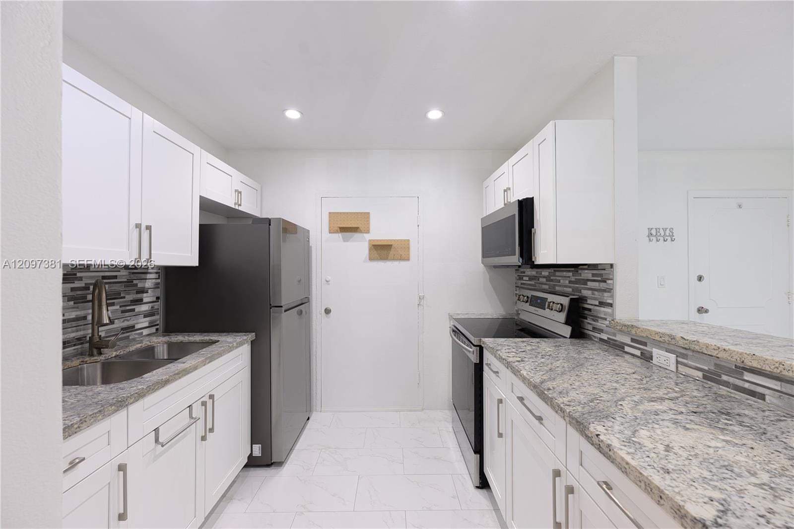 15888 SW 95th Avenue 218 — photo 12