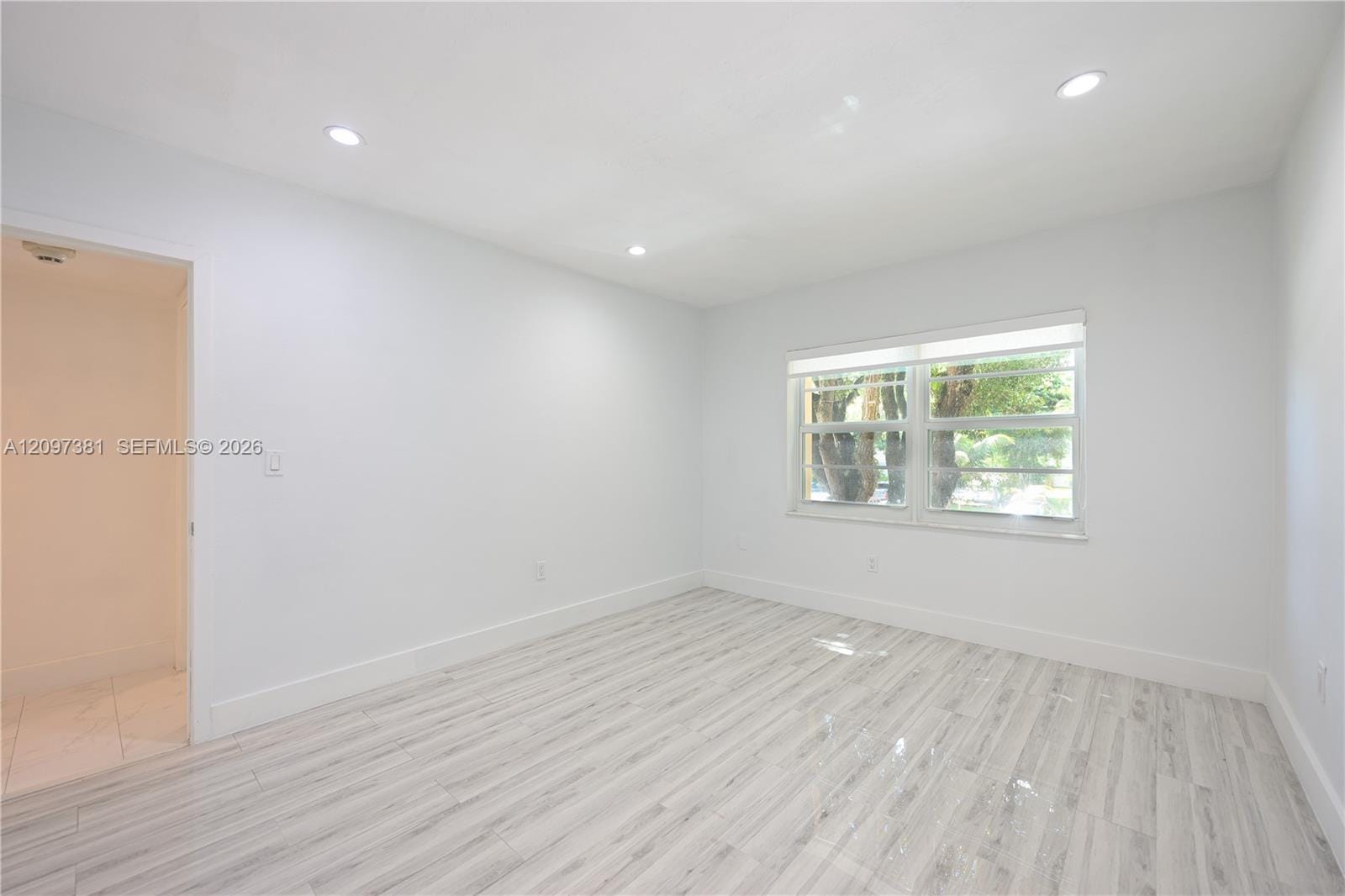 15888 SW 95th Avenue 218, Miami, FL 33157 photo 23