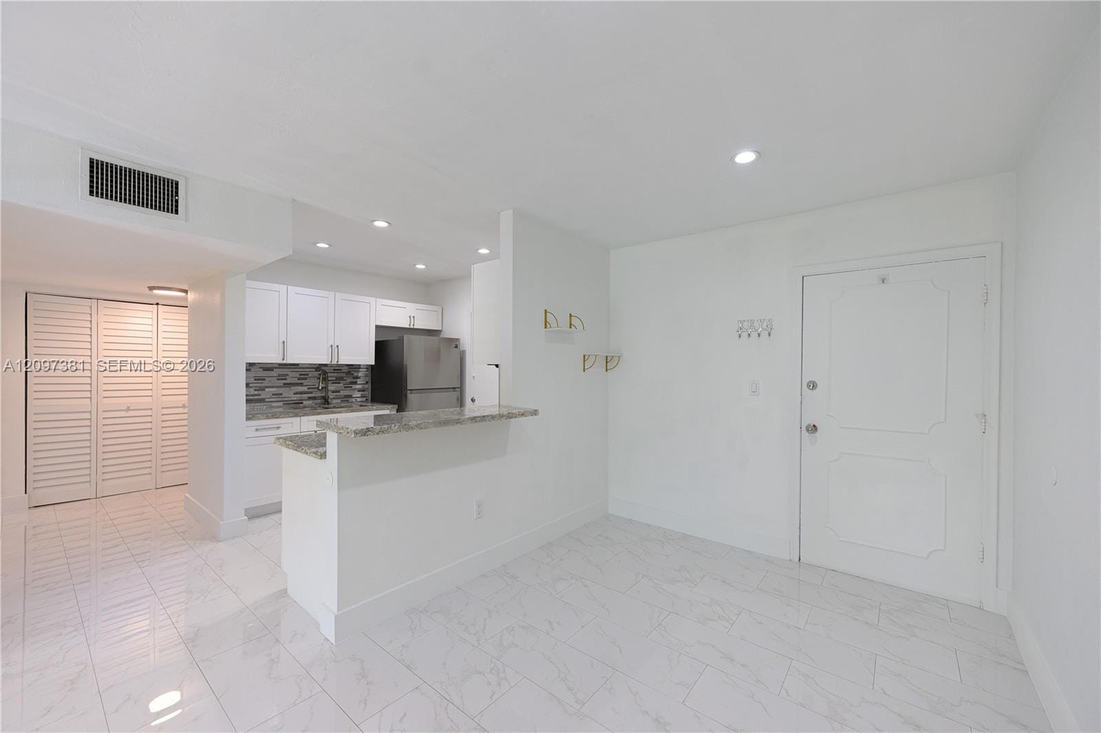 15888 SW 95th Avenue 218 — photo 8