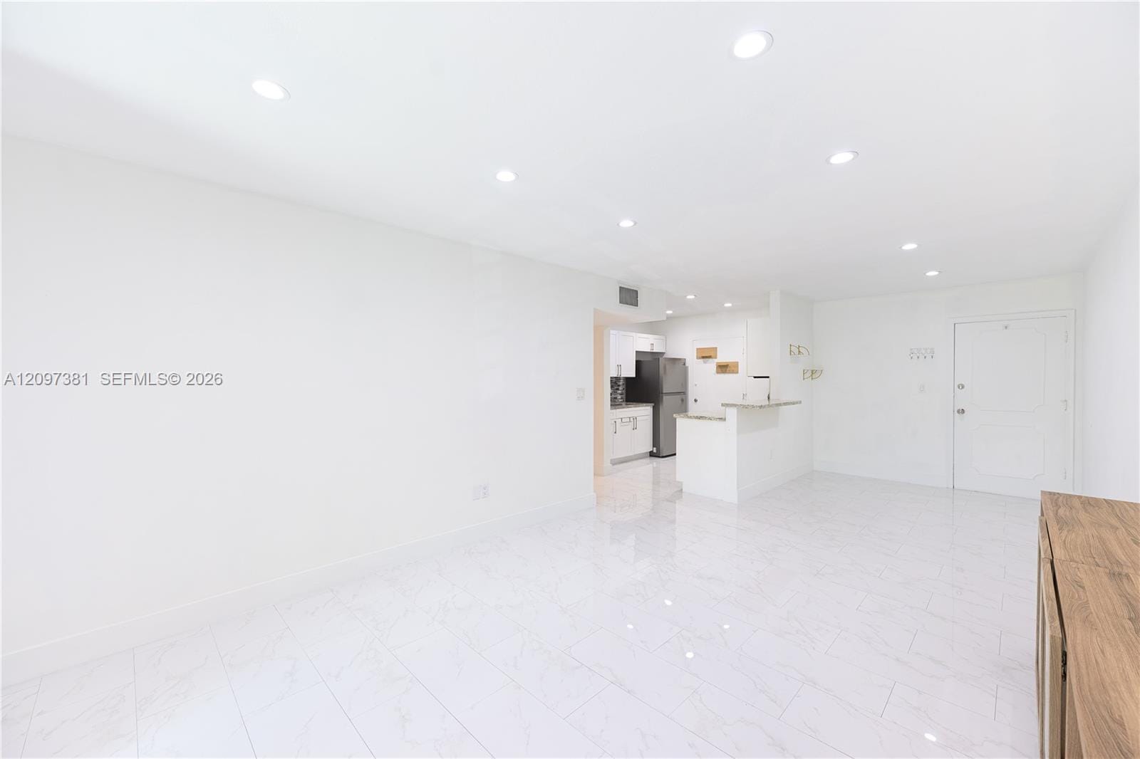15888 SW 95th Avenue 218 — photo 9