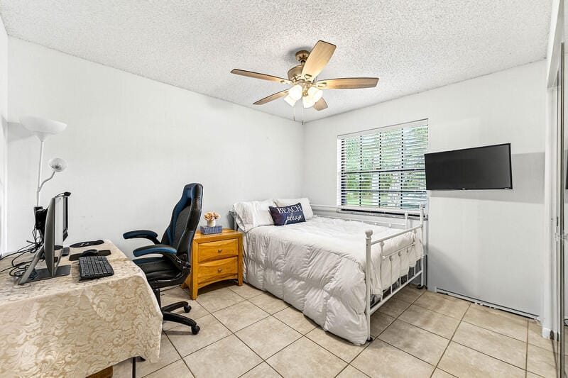 7888 Lexington Club Boulevard B — photo 12