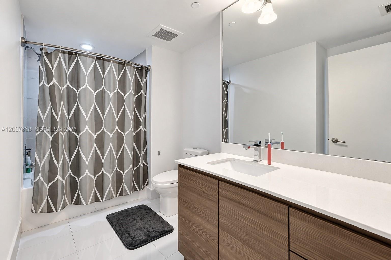 460 NE 28th Street 3403 — photo 11