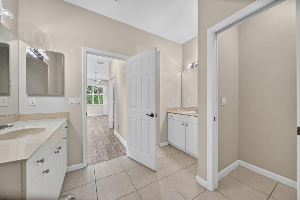 1559 SE TIDEWATER Place, Stuart, FL 34997 photo 11