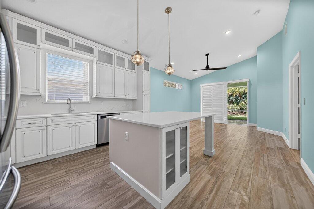 1559 SE TIDEWATER Place, Stuart, FL 34997 photo 6