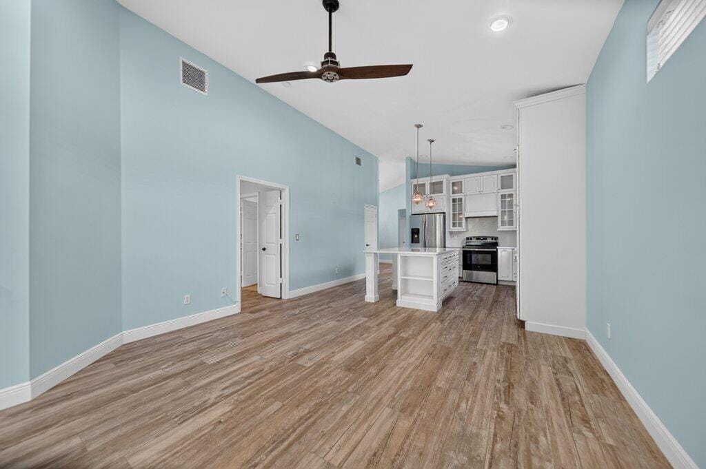 1559 SE TIDEWATER Place, Stuart, FL 34997 photo 7