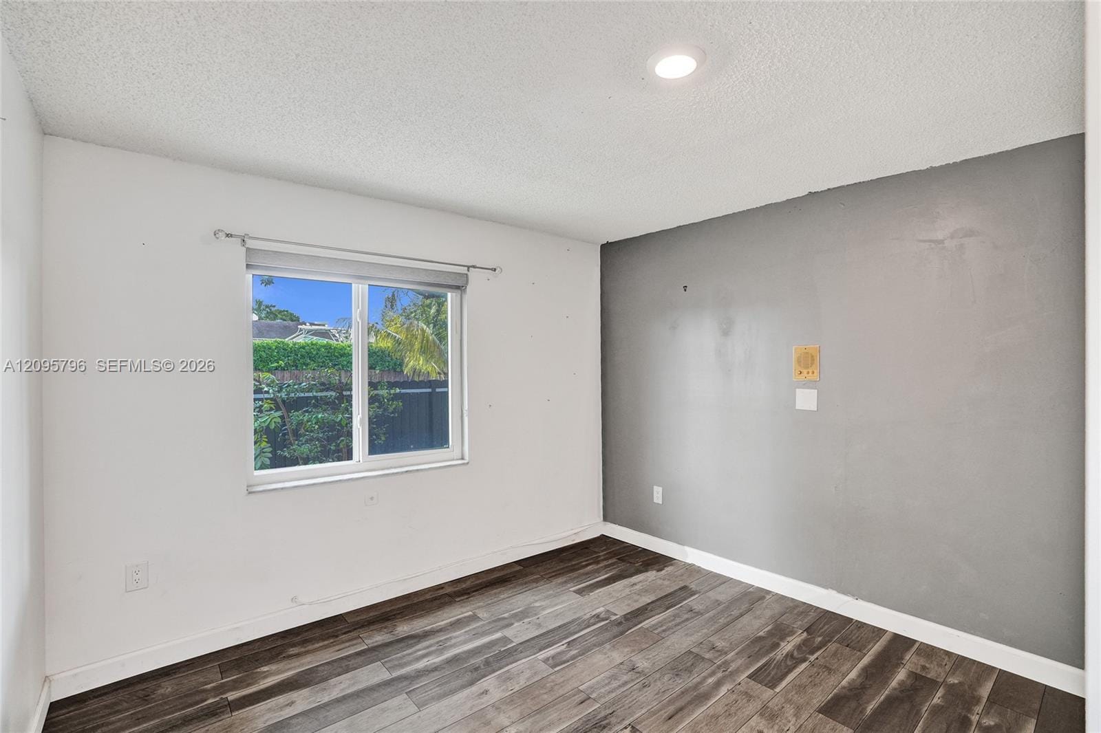 20102 NW 62nd Avenue, Hialeah, FL 33015 photo 21
