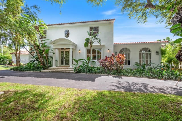 755 W 51st Street, Miami Beach, FL 33140