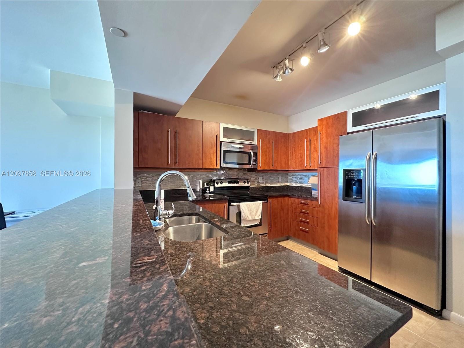 7350 SW 89th Street 2005S, Miami, FL 33156 photo 1