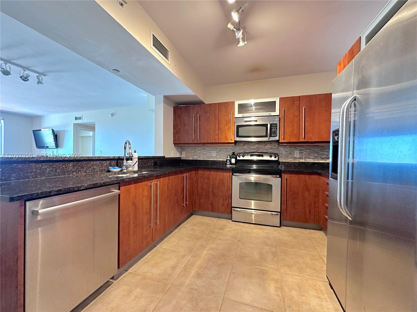 7350 SW 89th Street 2005S, Miami, FL 33156 photo 2