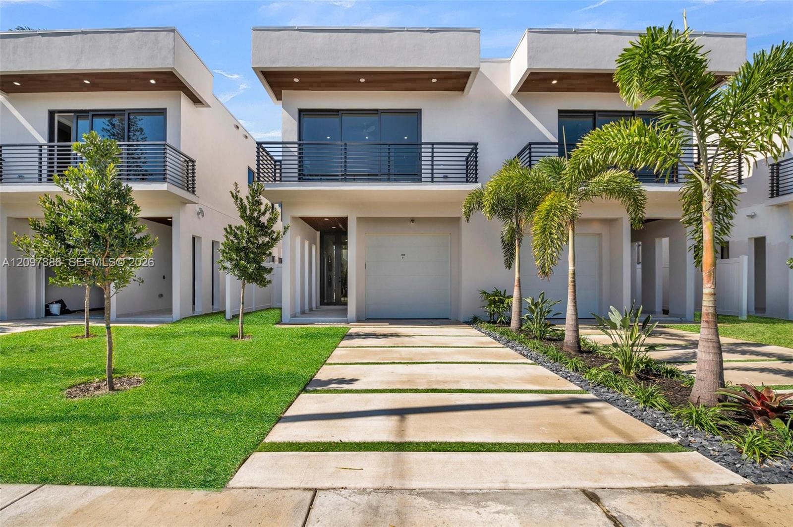 920 NE 17th Avenue B, Fort Lauderdale, FL 33304