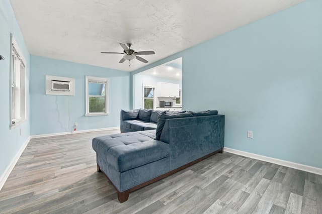 410 S L Street, Lake Worth Beach, FL 33460