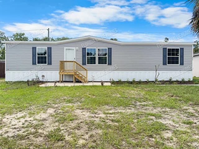 4504 SE 23RD Court, Okeechobee, FL 34974