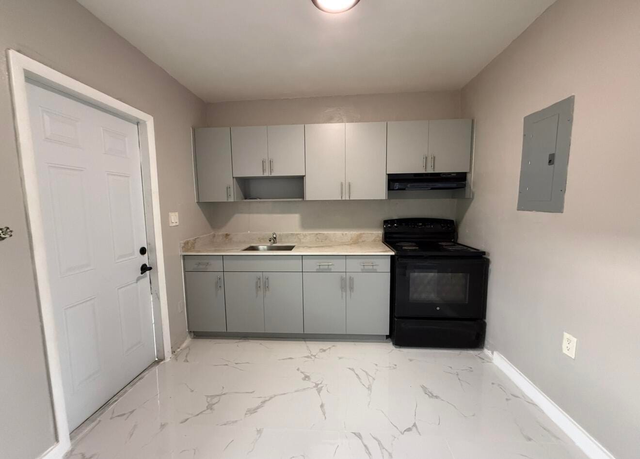 832 NW 10TH Street 2, Hallandale Beach, FL 33009 photo 3