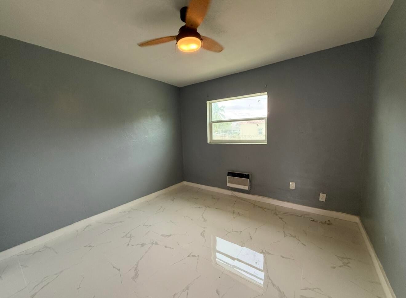 832 NW 10TH Street 2, Hallandale Beach, FL 33009 photo 7