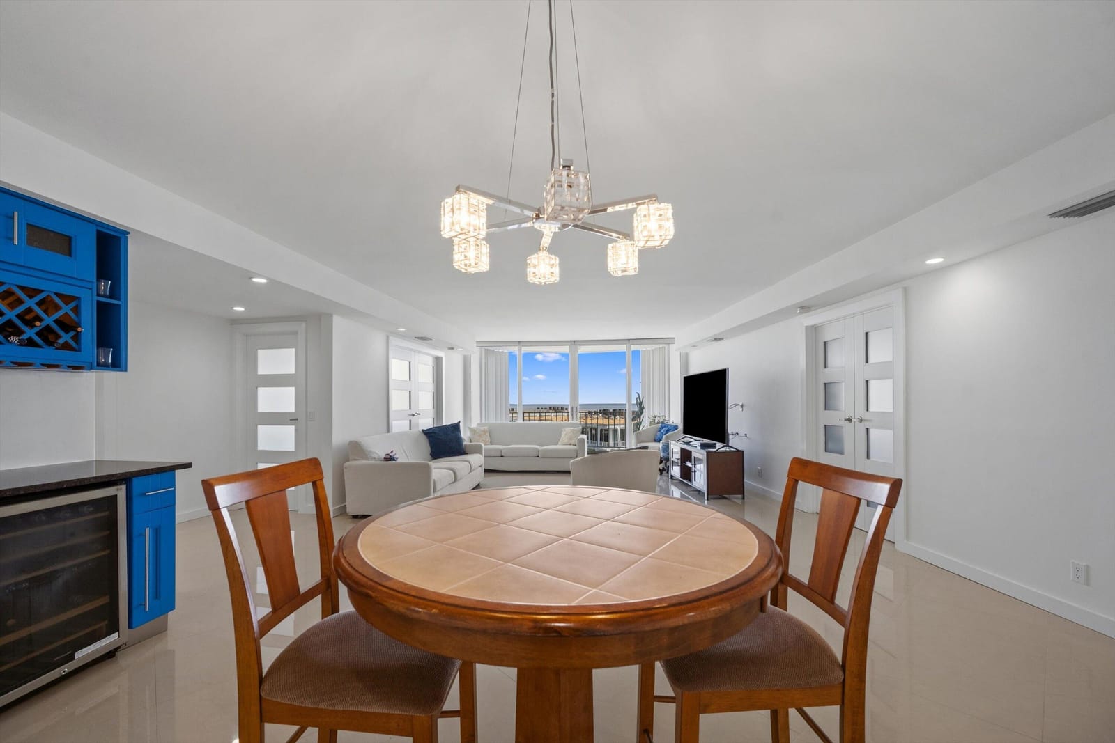 2295 S Ocean Boulevard 619 — photo 2