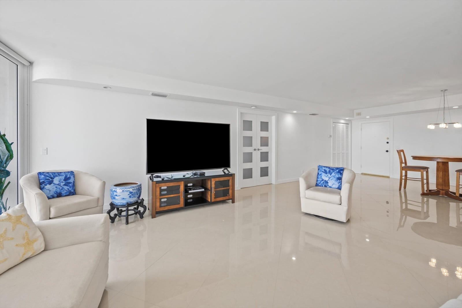 2295 S Ocean Boulevard 619 — photo 7