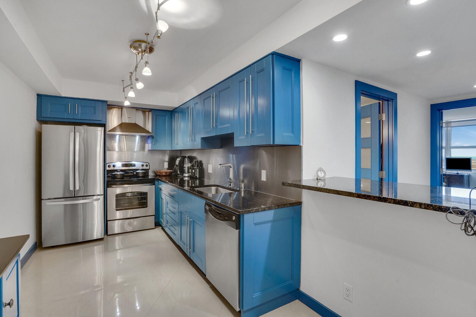 2295 S Ocean Boulevard 619 — photo 10