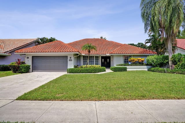 9821 SW 3RD Court, Plantation, FL 33324