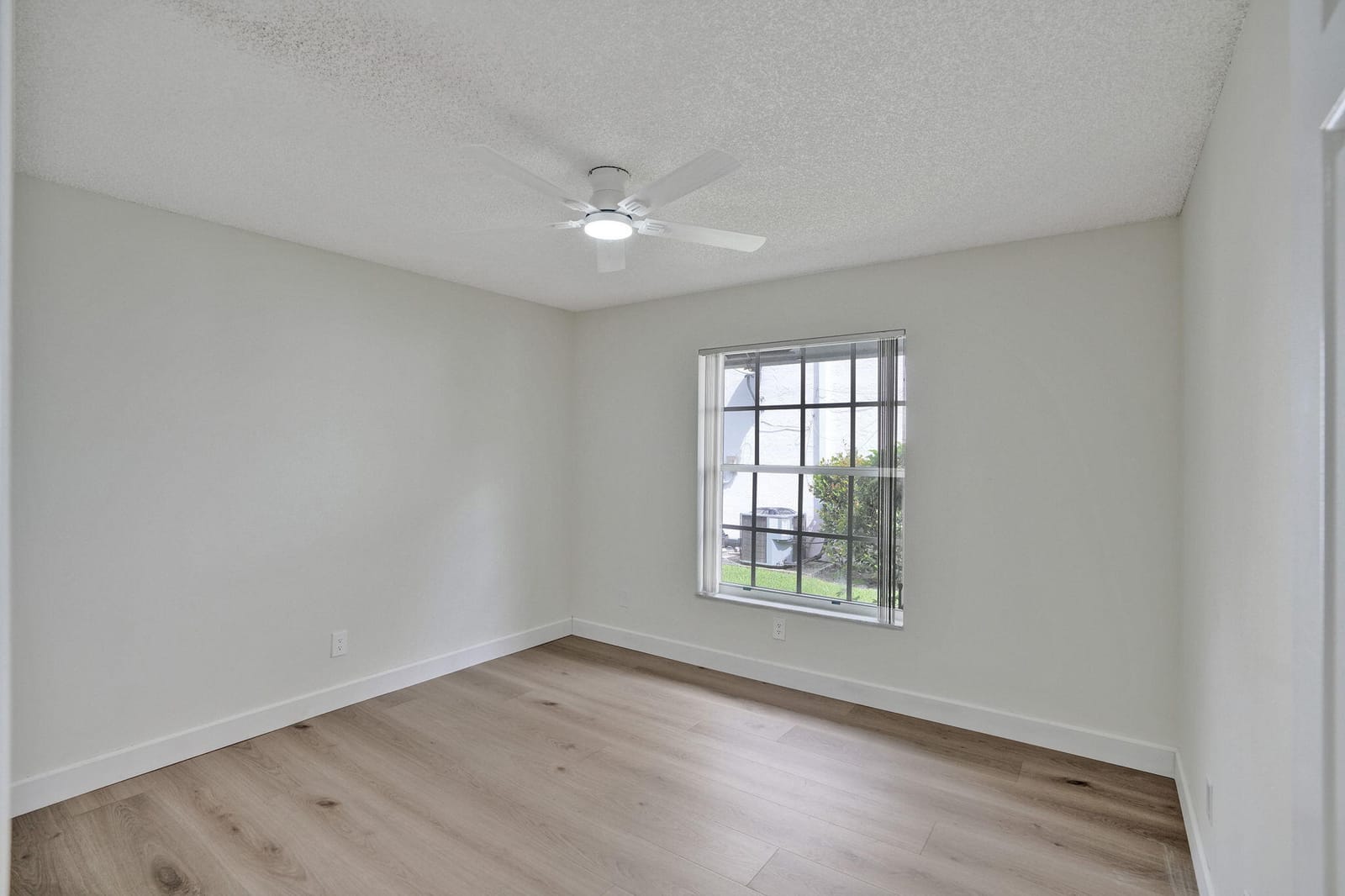 9821 SW 3RD Court, Plantation, FL 33324 photo 15