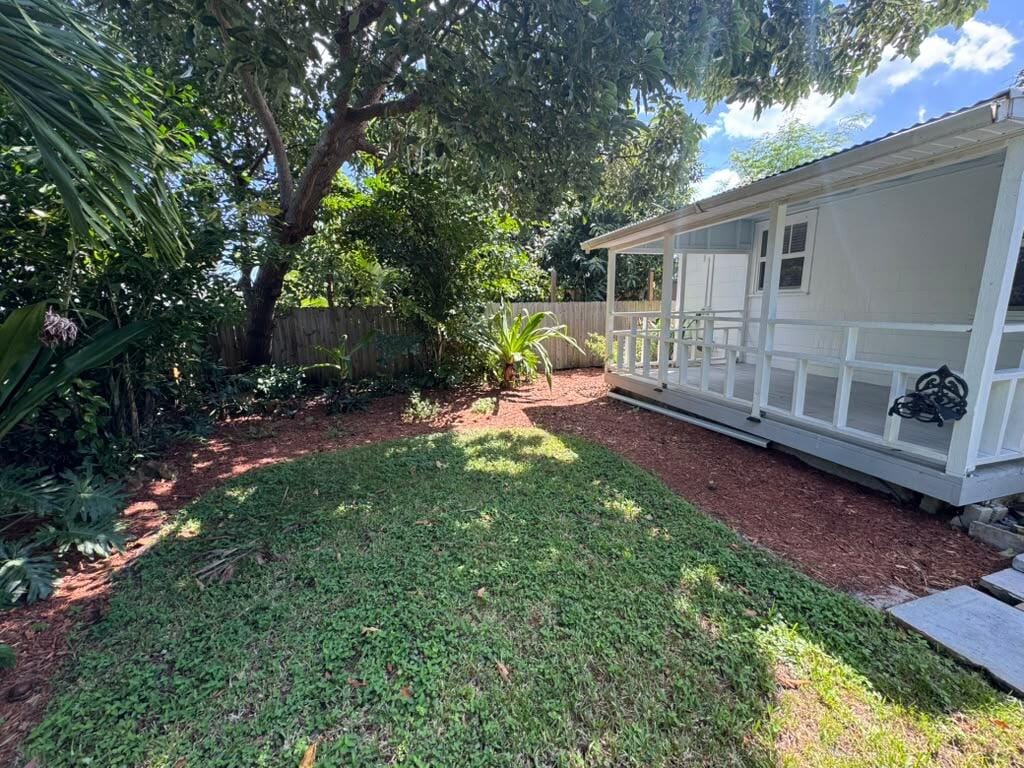 176 E 24TH Street, Riviera Beach, FL 33404 photo 5