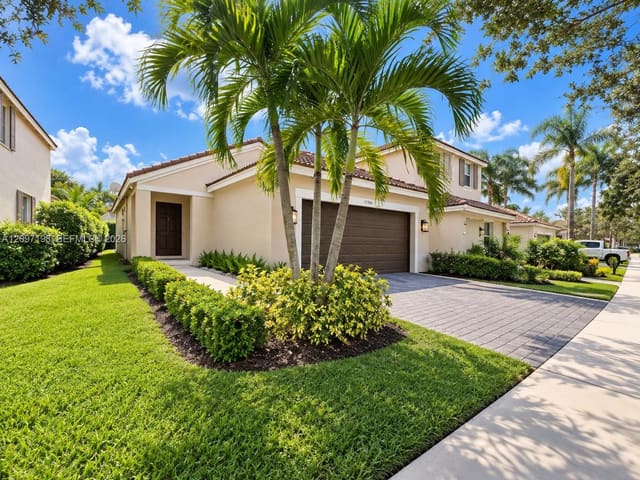 1359 Sabal Trail, Weston, FL 33327