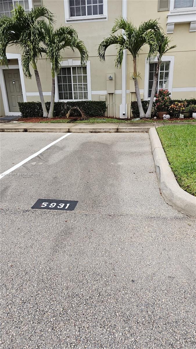 5931 Glasgow Way 5931, Tamarac, FL 33321 photo 18
