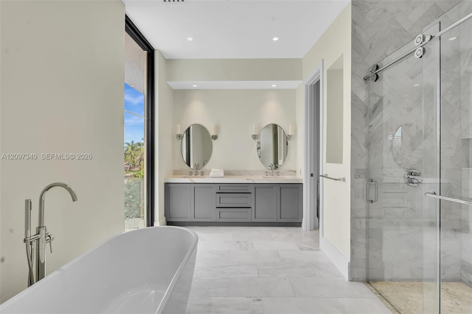 13045 Coronado Terrace, North Miami, FL 33181 photo 18