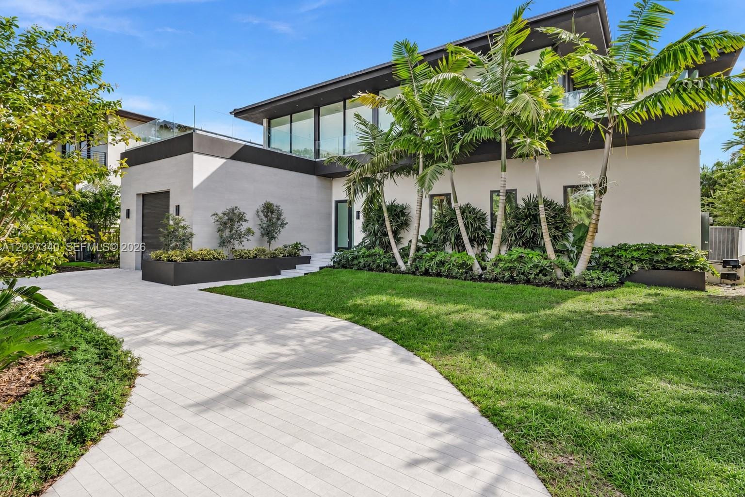 13045 Coronado Terrace, North Miami, FL 33181 photo 3