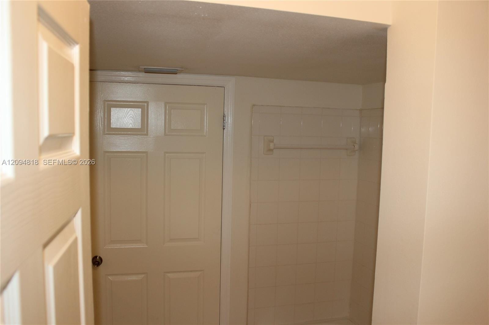 4871 Via Palm Lakes 703 — photo 11